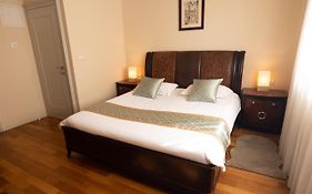 Scallop Regent Rooms